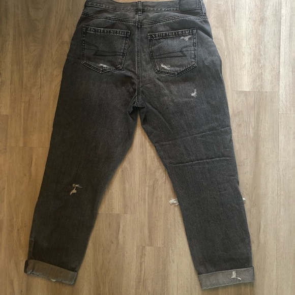 AMERICAN EAGLE MOM JEANS - Picture 3 of 4